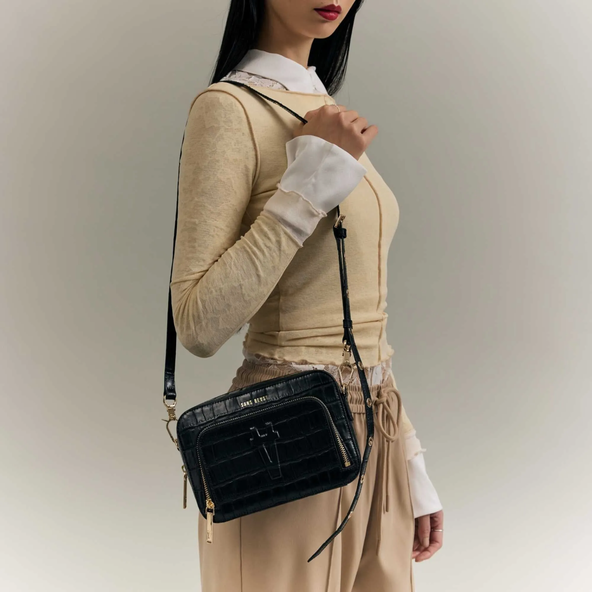Sojourn Crossbody - Noir Croc Emboss sold by Sans Beast product image thumbnail 2