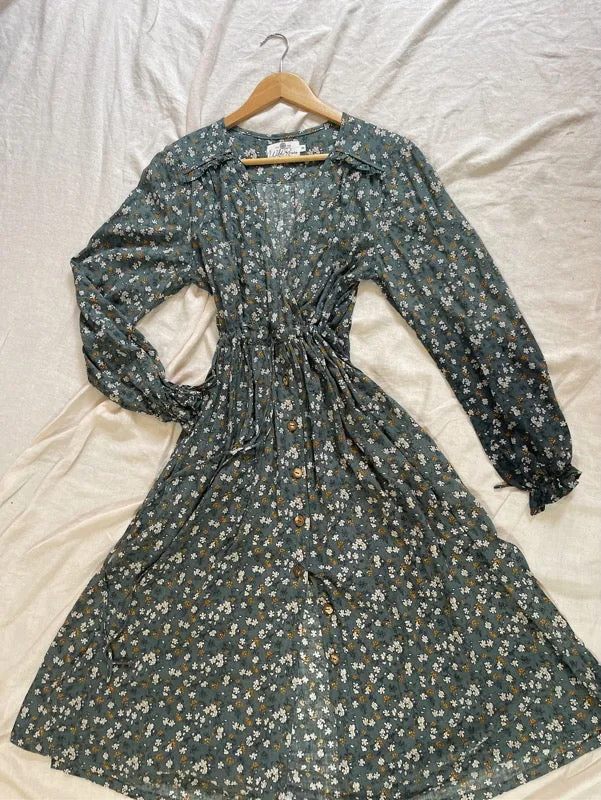 Keli Floral Long Sleeve Midi-Dress sold by All the Wild Roses product image thumbnail 3