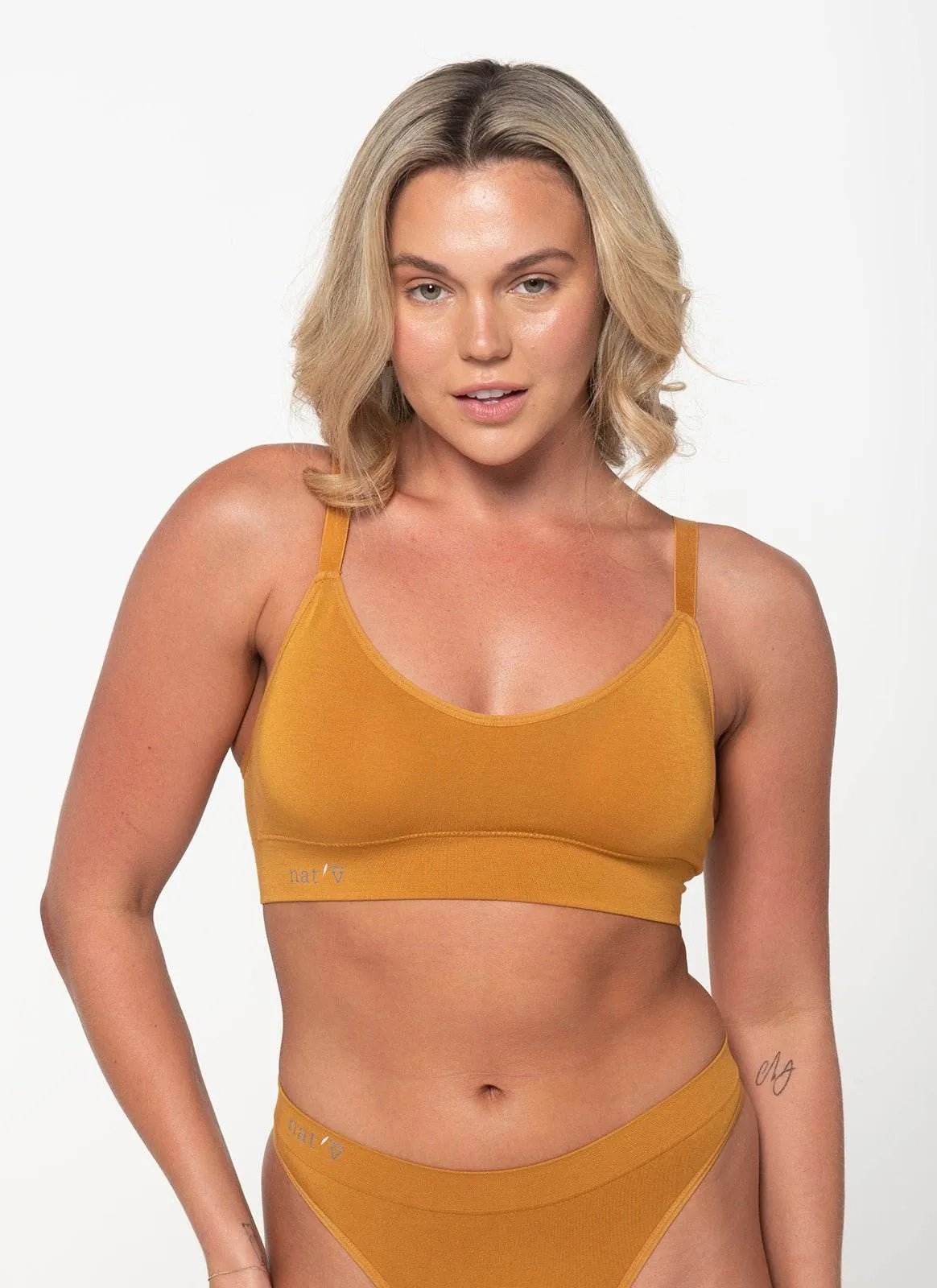 THE EVERYDAY CROP sold by nat v basics