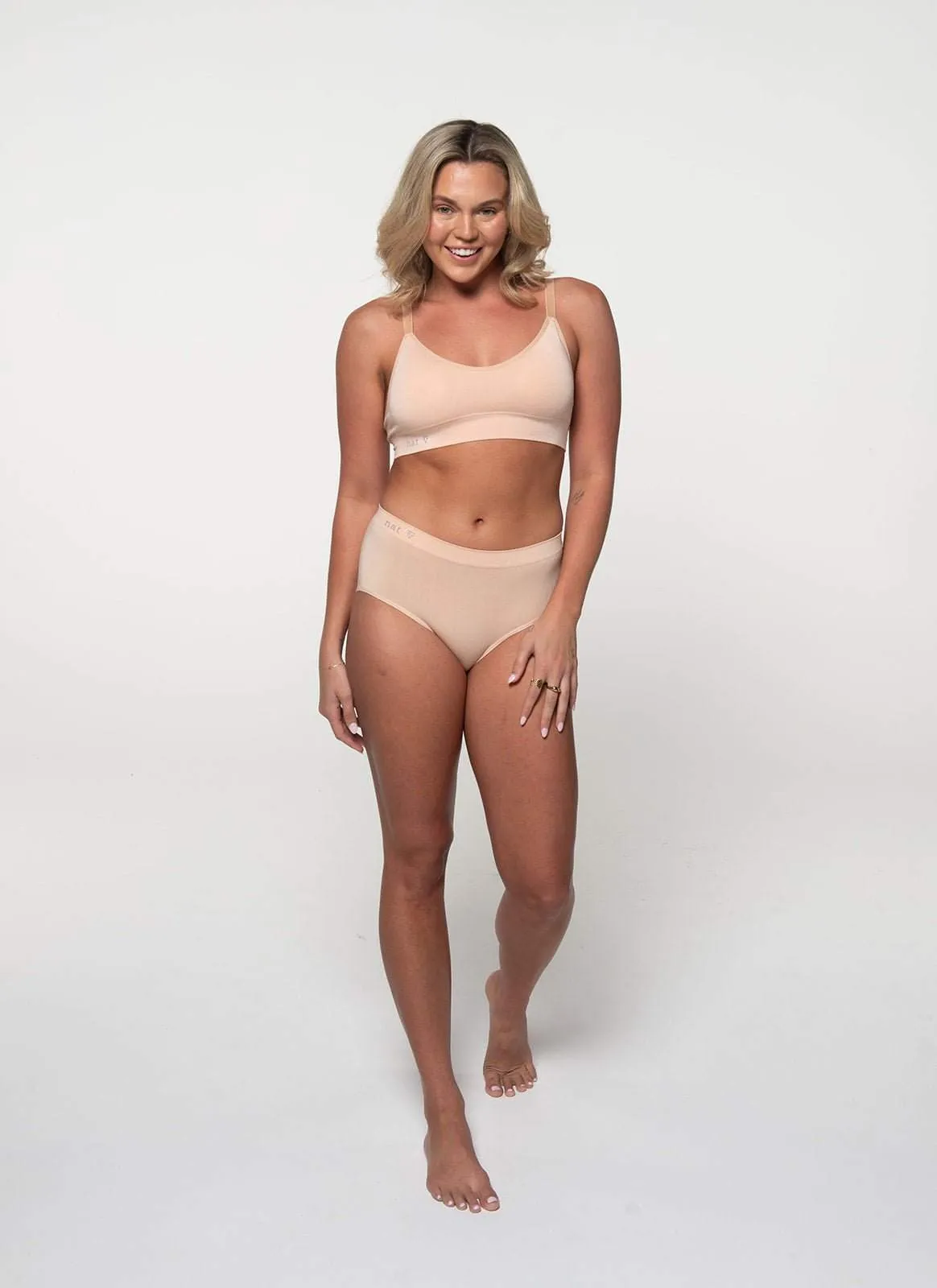 THE EVERYDAY CROP sold by nat v basics product image thumbnail 3