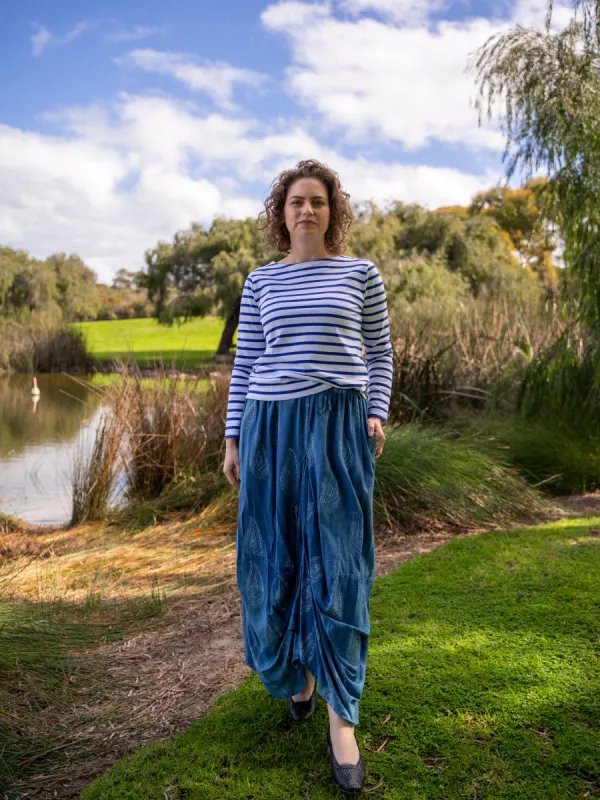 Mariniere Women - D43 White/Royal Blue sold by Anjelms