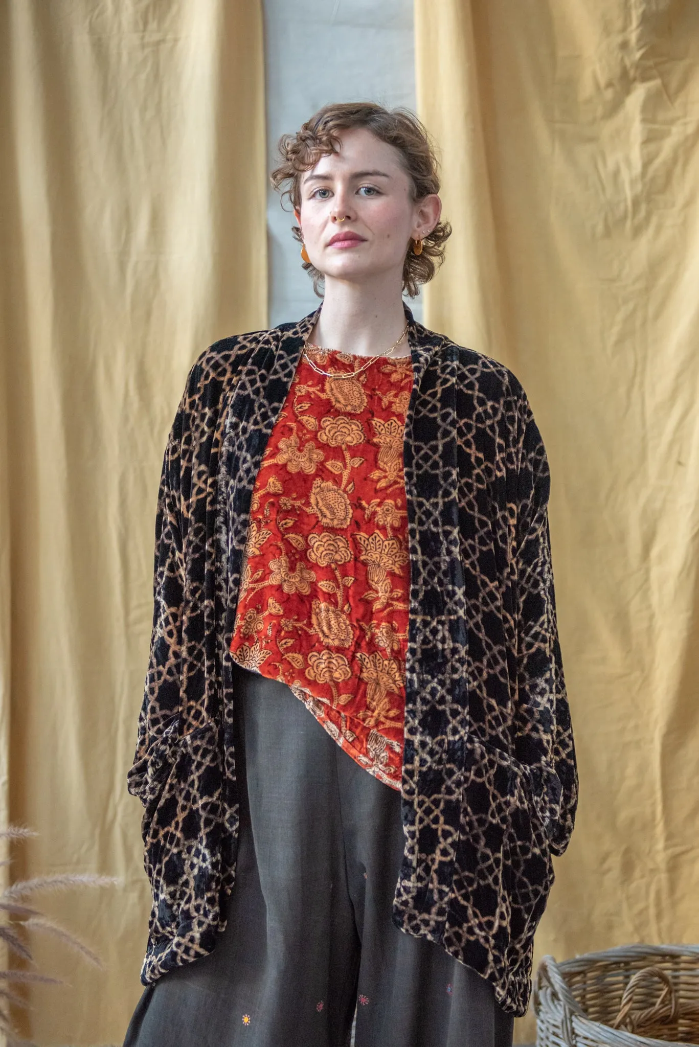 Silk Velvet Kimono Jacket - Black Geometric sold by Anjelms