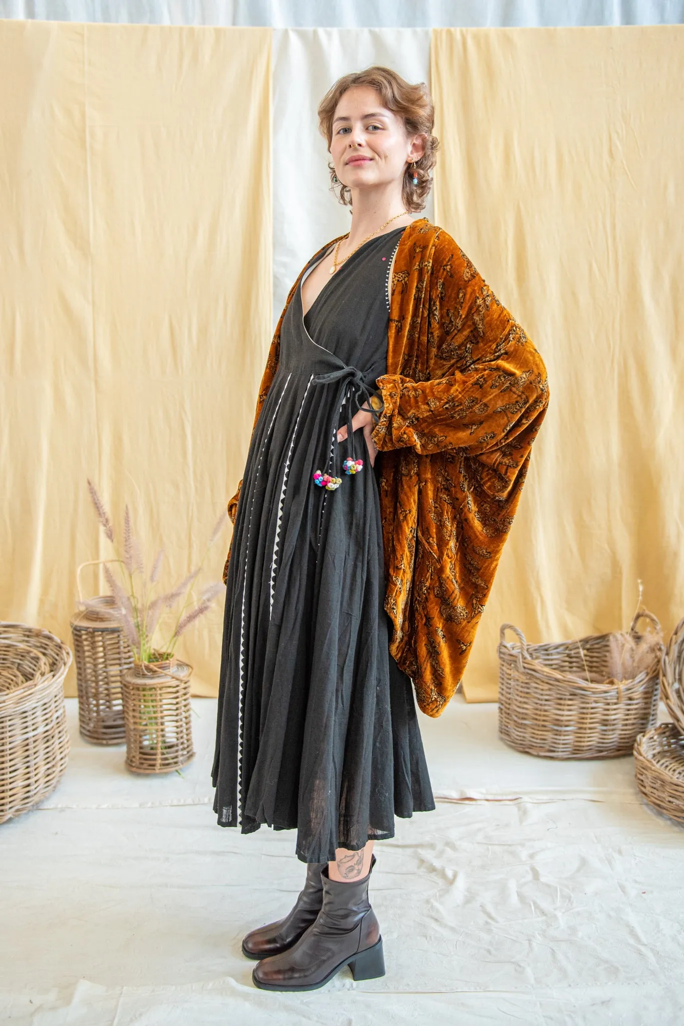 Silk Velvet Kimono Jacket - Gold Reindeer sold by Anjelms product image thumbnail 3