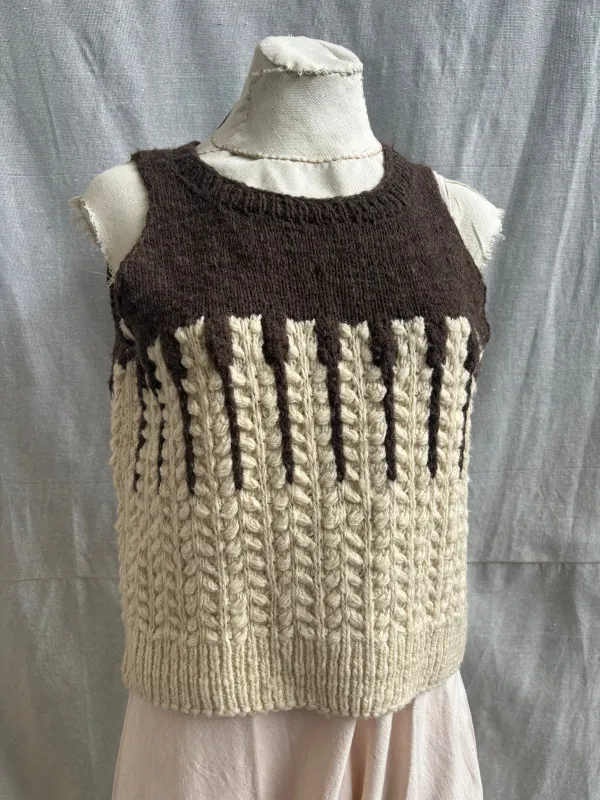 Leaf Vest – Brown/Natural sold by Anjelms