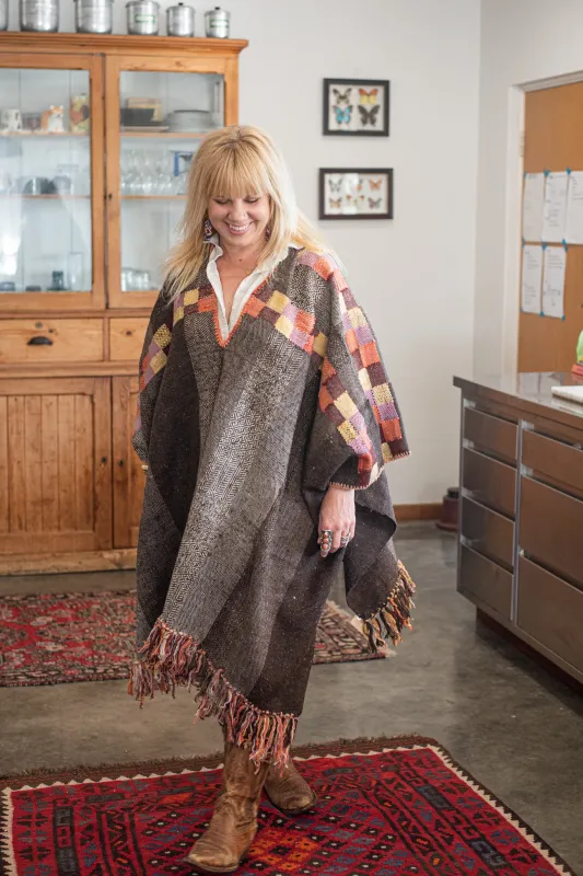 Snow Peaks Poncho sold by Anjelms