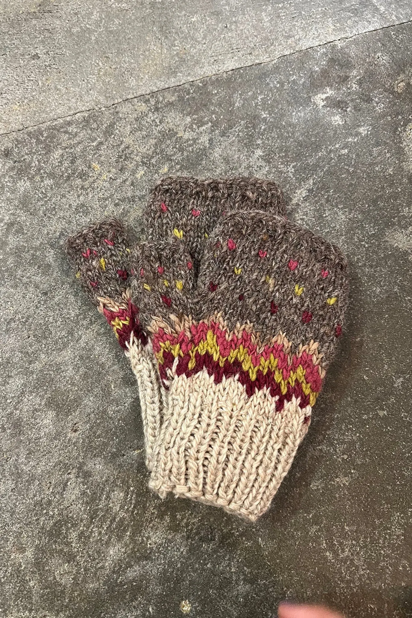 Motif Mitts sold by Anjelms product image thumbnail 4