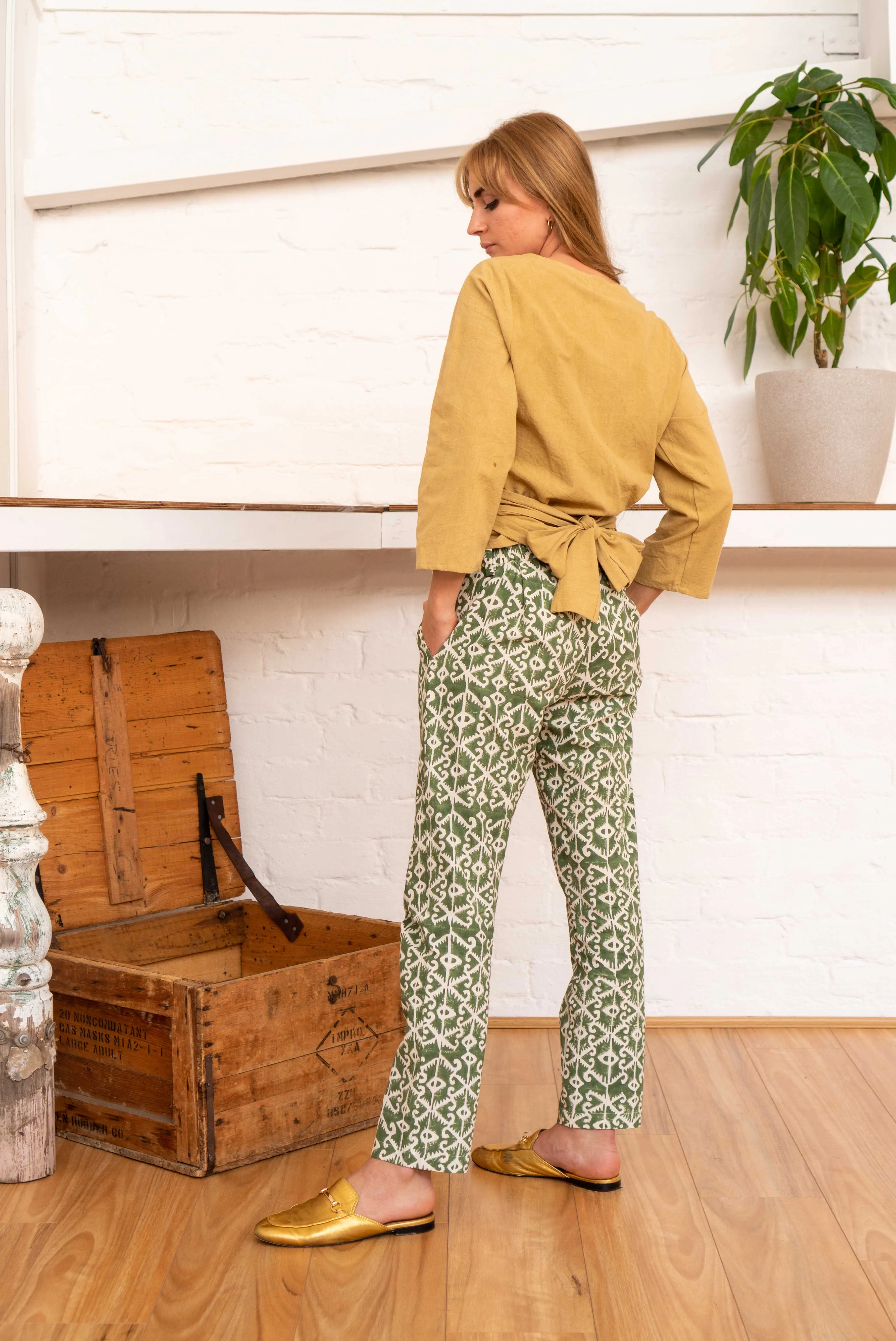 Tailored Pants Moroccan Print Olive sold by Anjelms product image thumbnail 4
