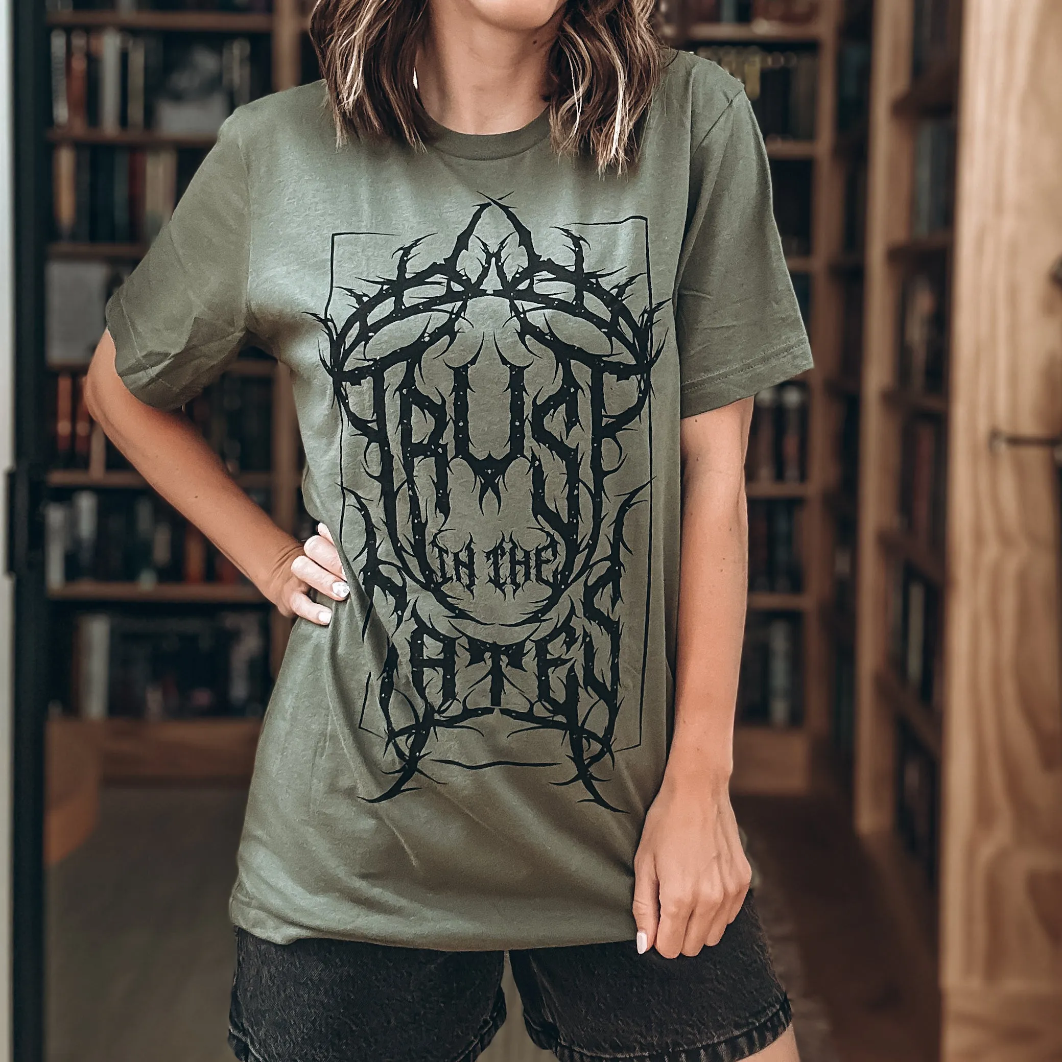 The Crown of Oaths and Curses Inspired Tee sold by The Bookish Box product image thumbnail 2