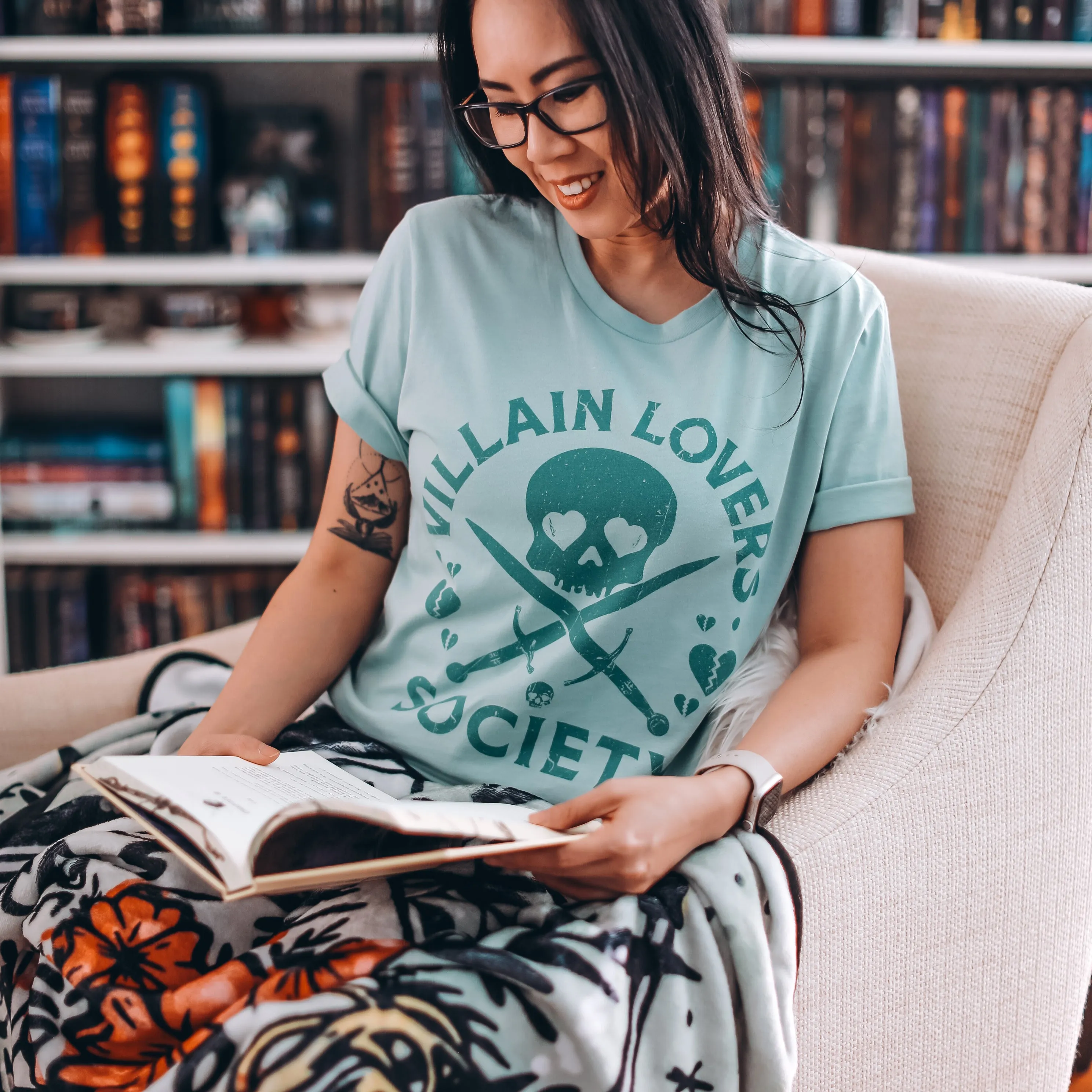 Villain Lovers Society Tee sold by The Bookish Box product image thumbnail 3