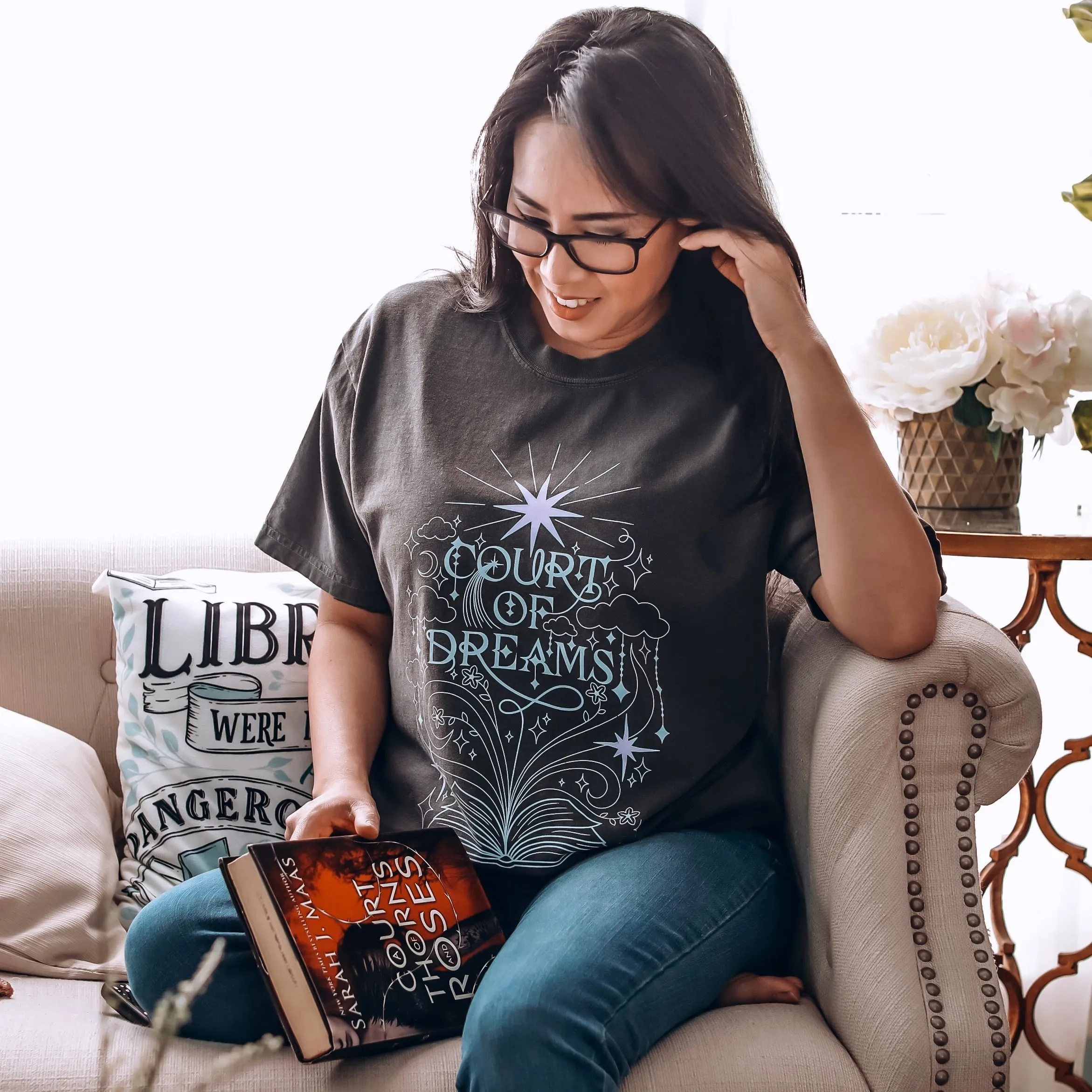Court of Dreams Heavy Weight Tee sold by The Bookish Box product image thumbnail 2