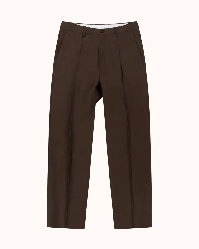 Casual Relaxed Pleated Trouser - Dark Brown Linen made by Natalino