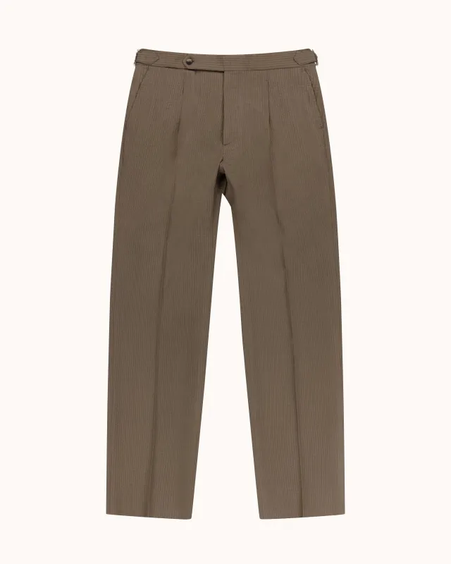 Relaxed Pleated Trouser - Mushroom Seersucker Wool made by Natalino