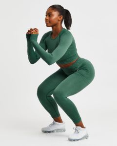 Elevate Seamless Long Sleeve Crop Top - Green sold by AYBL