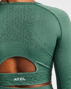 Elevate Seamless Long Sleeve Crop Top - Green sold by AYBL