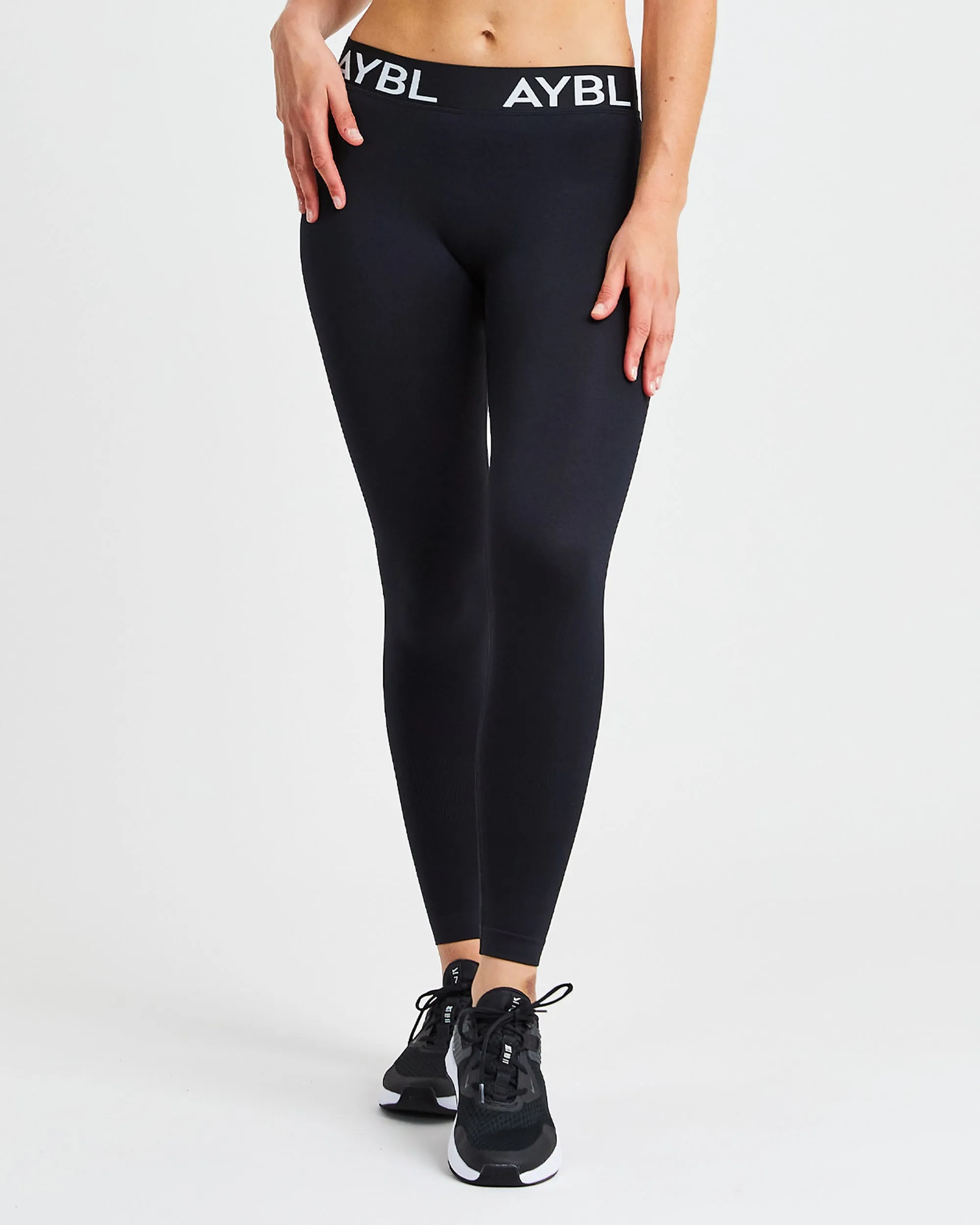 Staple Seamless Low Rise Leggings - Black sold by AYBL