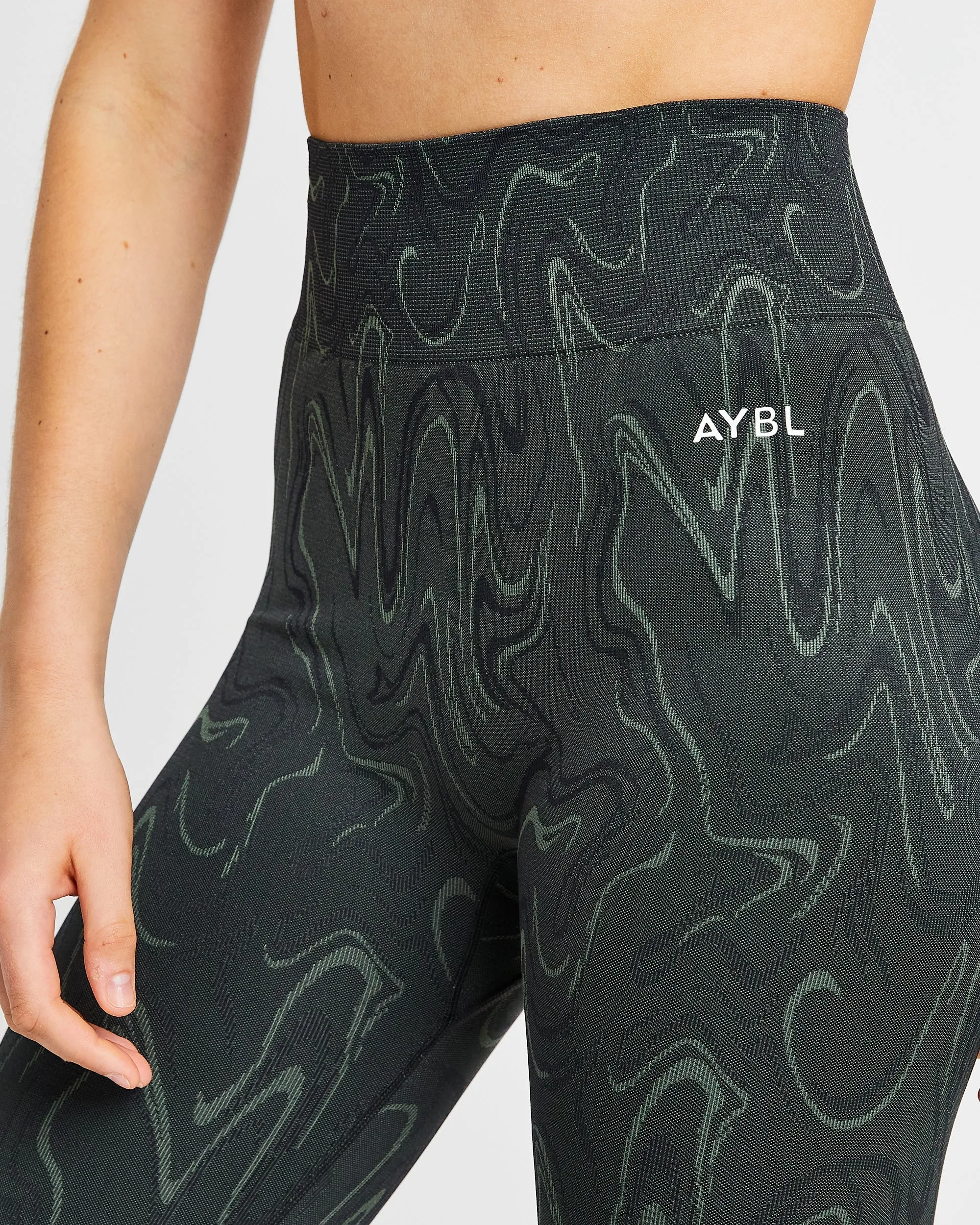 Velocity Seamless Leggings - Black sold by AYBL product image thumbnail 5