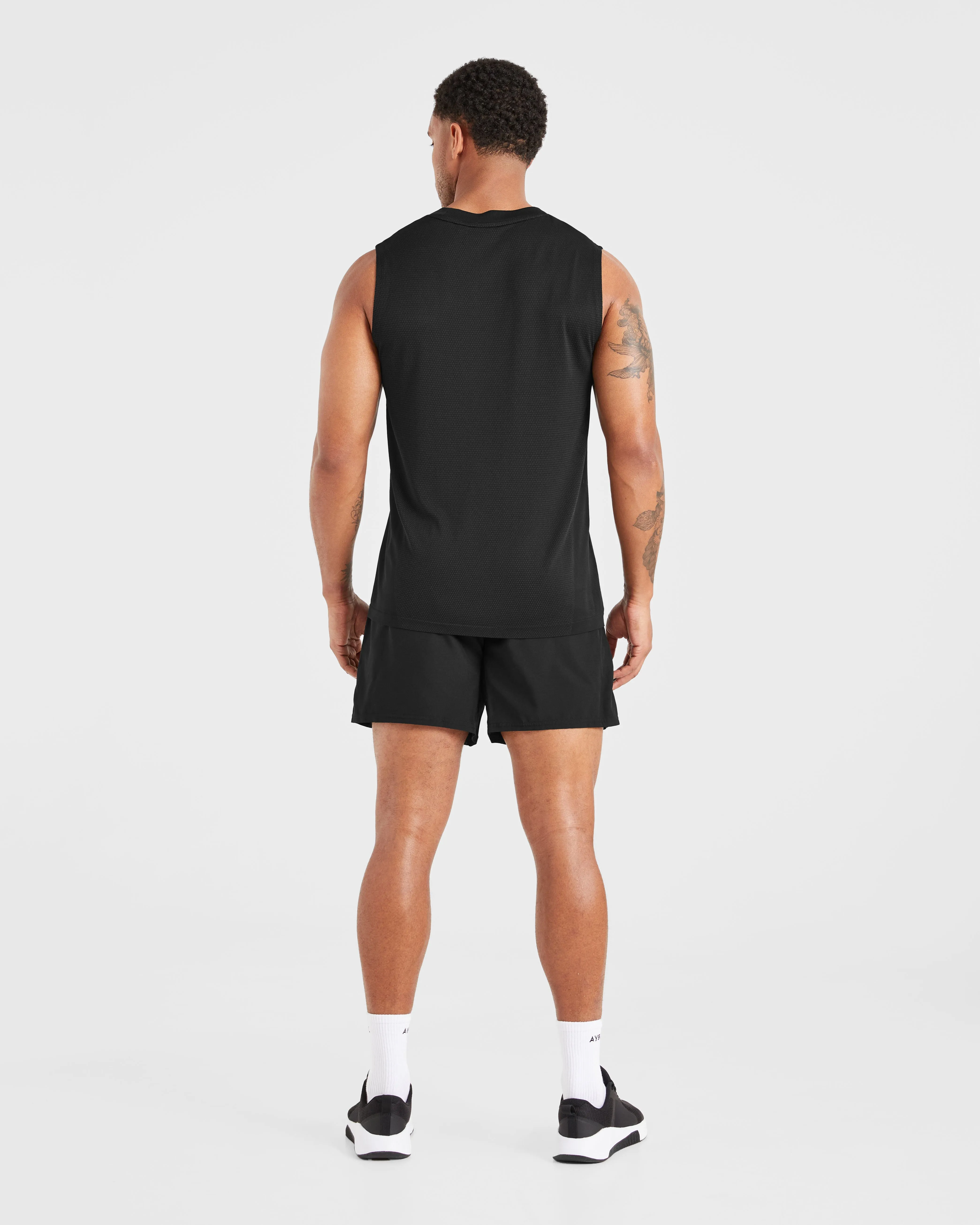 Attain Seamless Vest - Black sold by AYBL product image thumbnail 4