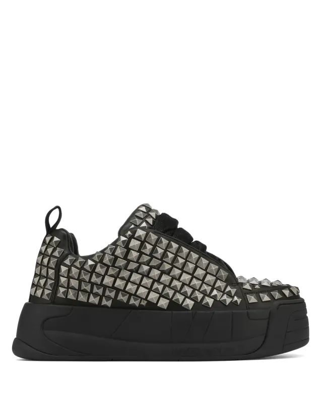 Area Suede Black | Parallel