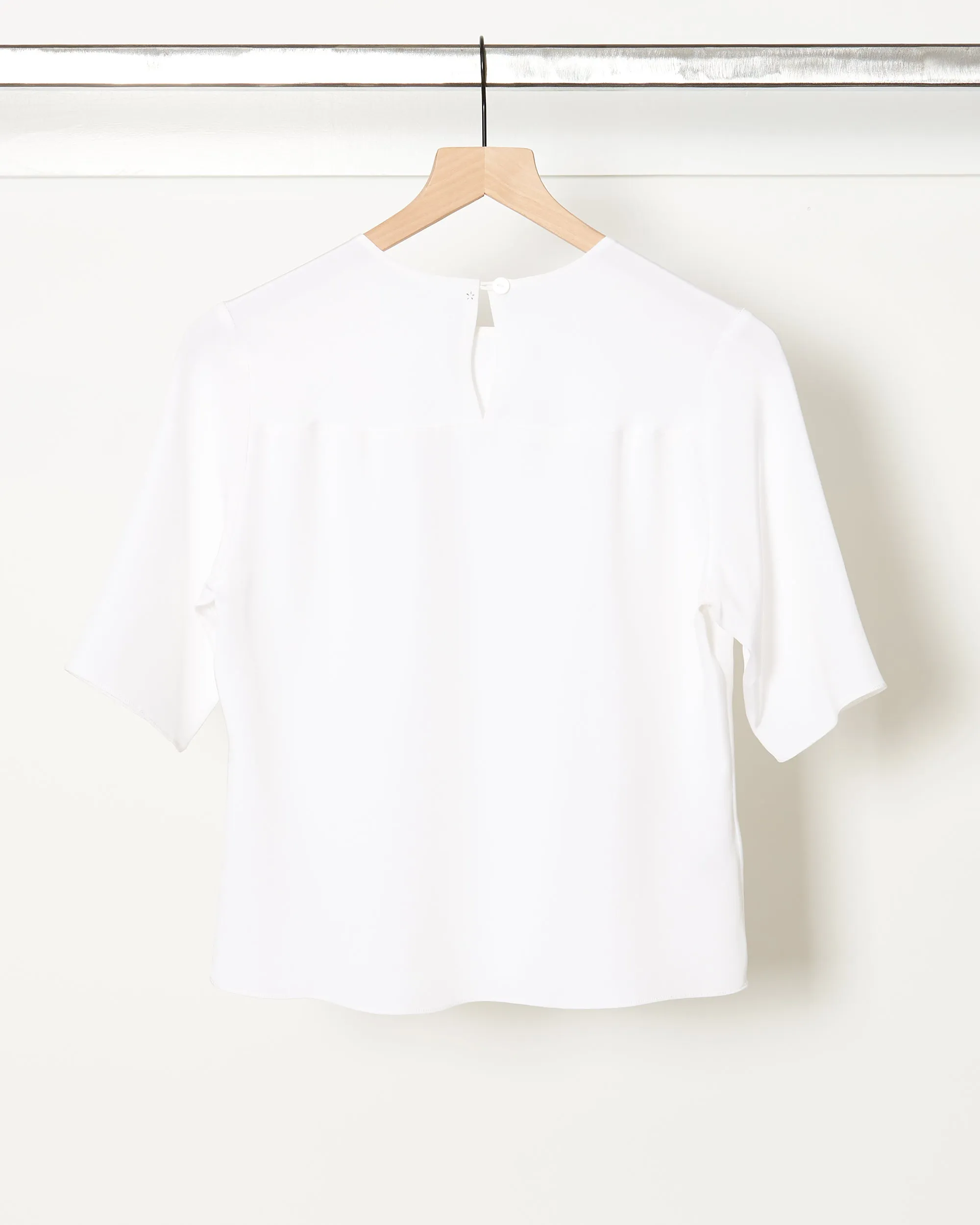 Buddy T White sold by French + Italian product image thumbnail 2
