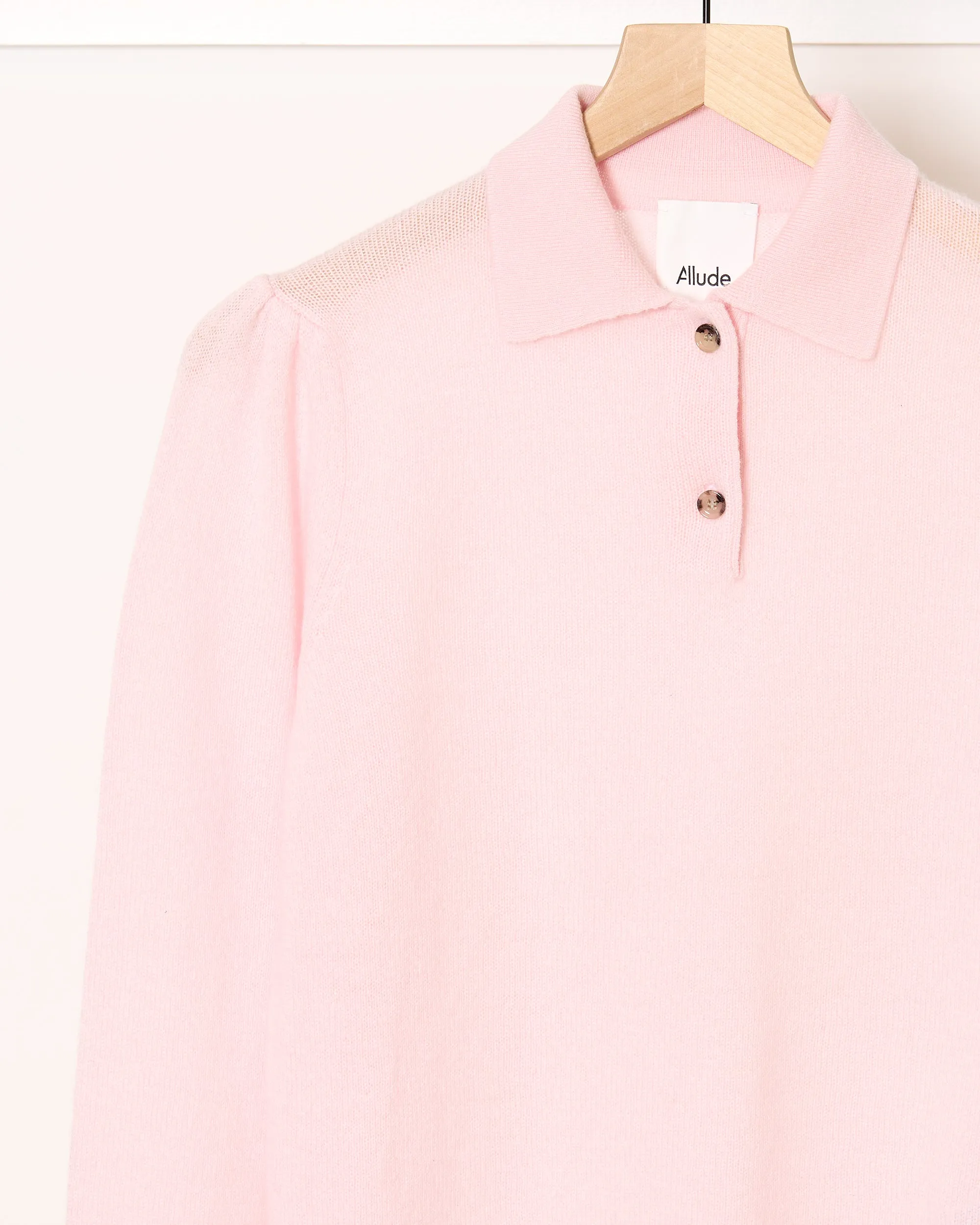 Fondant Sweater Rose sold by French + Italian product image thumbnail 3