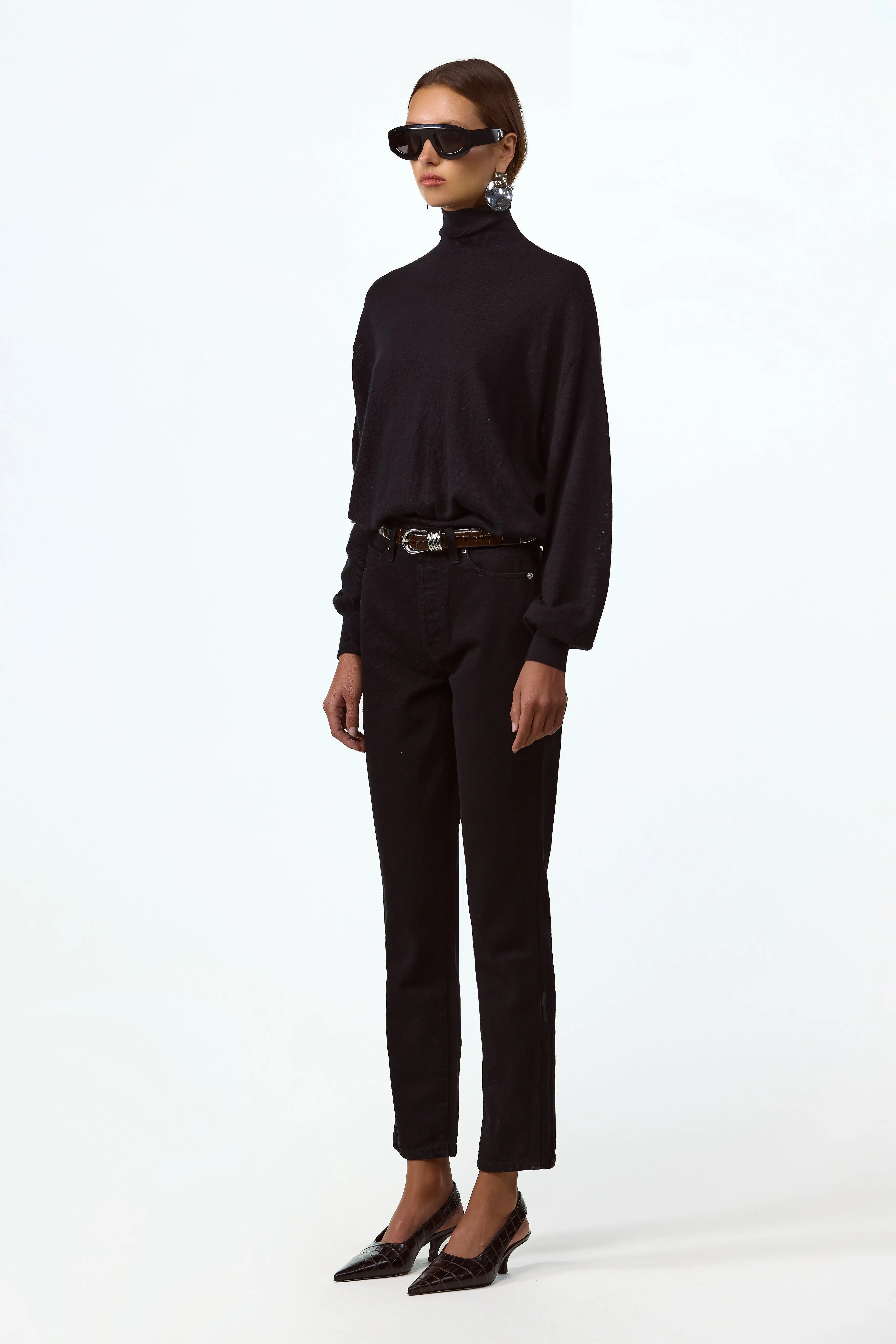 Relaxed Cashmere Turtleneck (Black) sold by SAME product image thumbnail 2