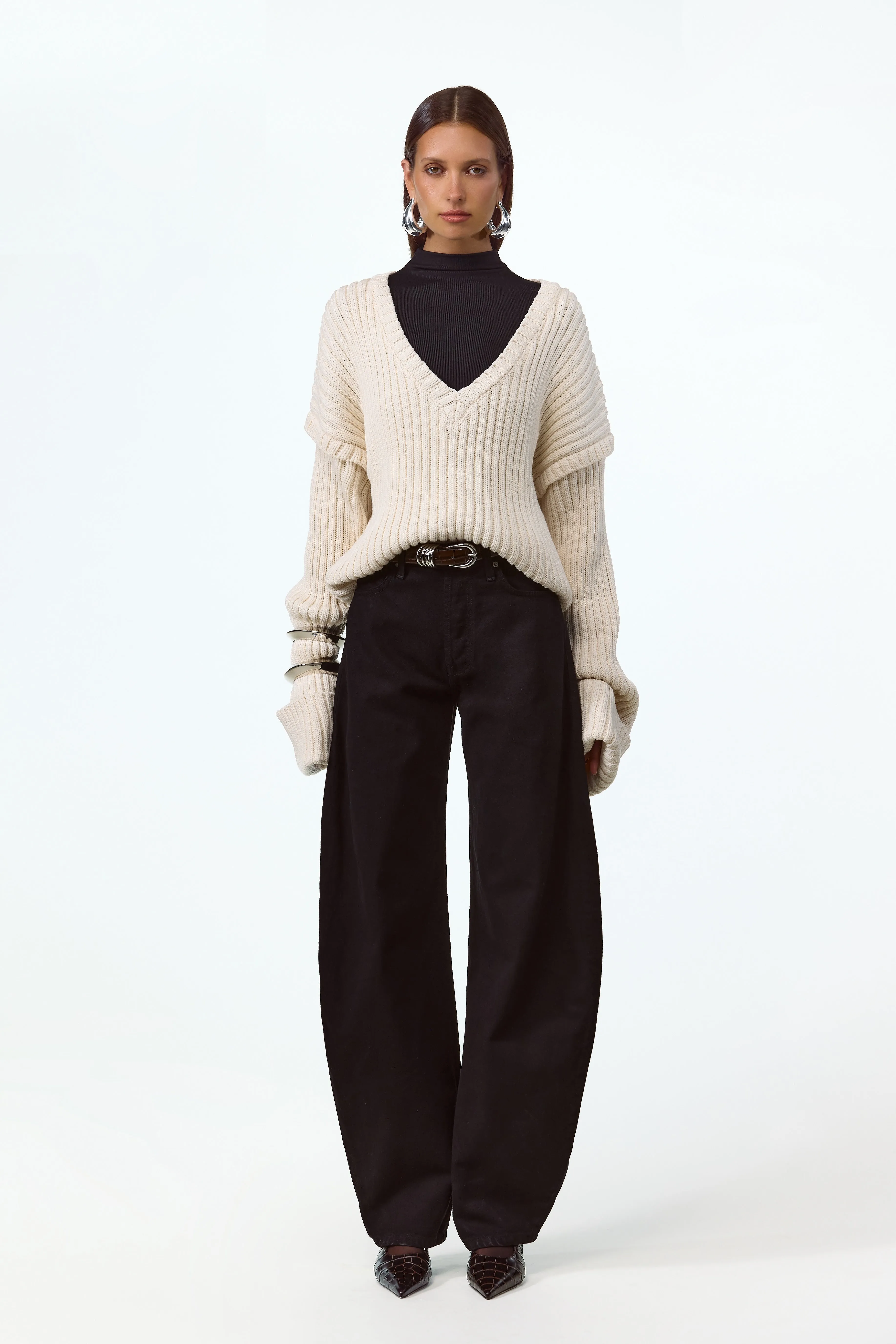 The Barrel Jean (Black) sold by SAME product image thumbnail 3