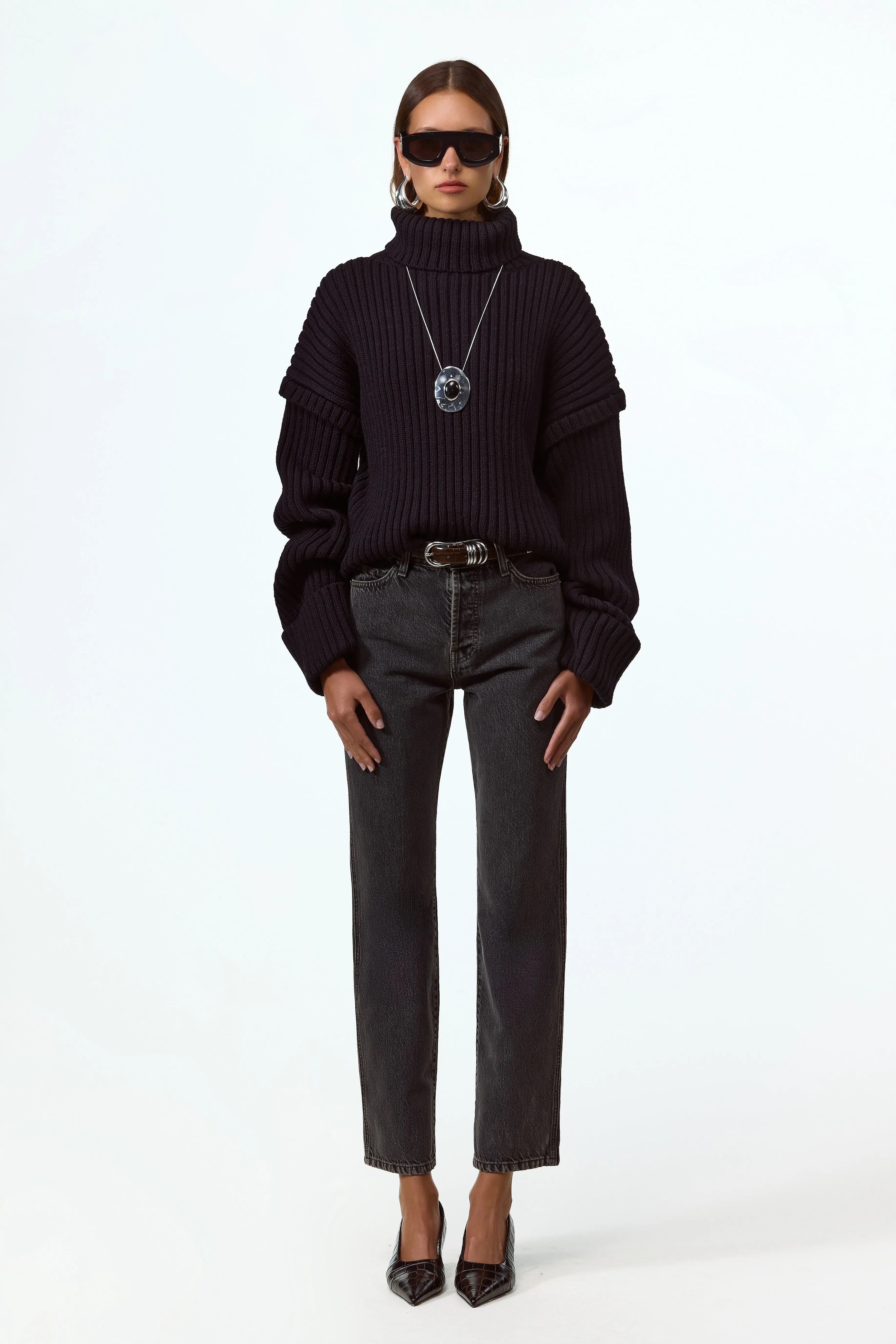 The Straight Ankle Jean (Stone Black) sold by SAME product image thumbnail 2