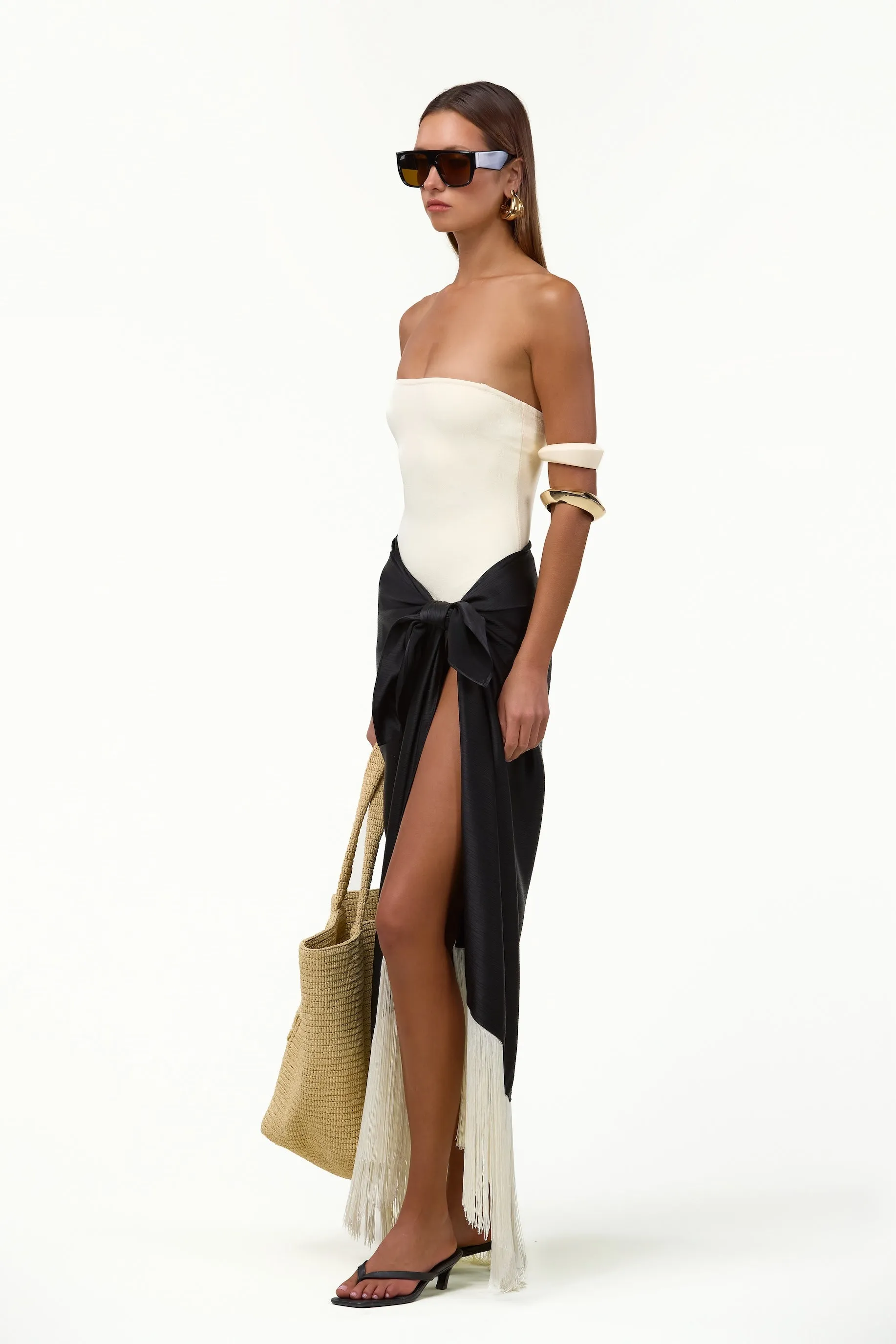 Fringe Sarong (Black/Cream) sold by SAME product image thumbnail 2