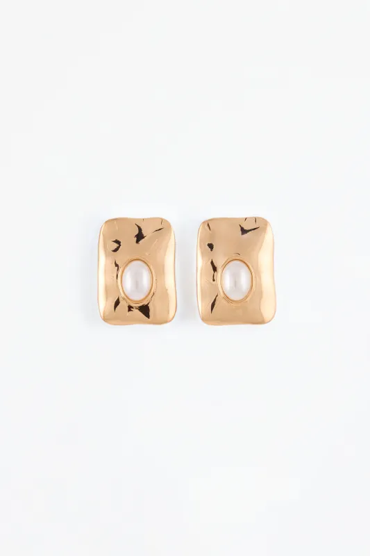 Hammered Pearl Earring (Gold) made by SAME