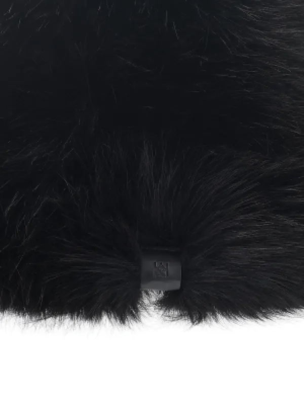 Kapelusz typu bucket z syntetycznego futra sold by Kazar