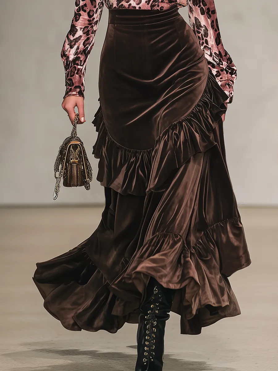 Vintage Leopard Print Stand-up Collar Velvet T-shirt And Ruffled Skirt Set sold by Oyrosy product image thumbnail 4