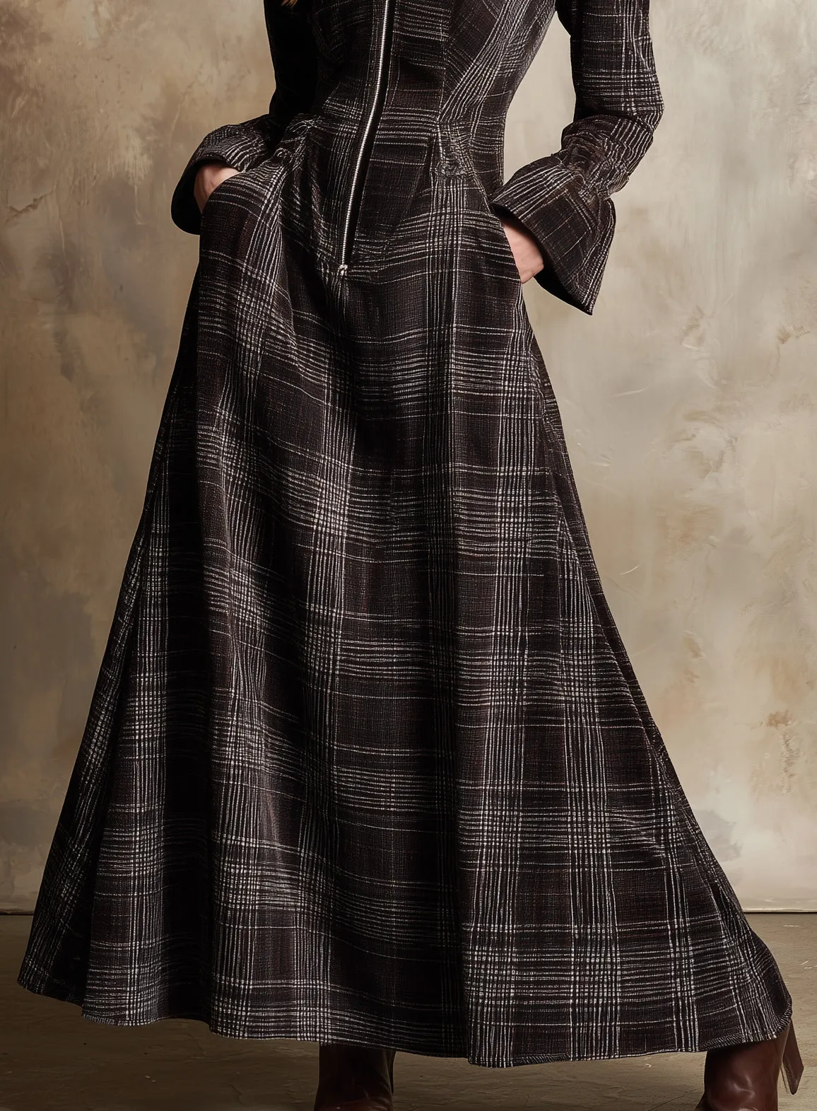 Vintage Plaid Faux Fur Collar Chenille Maxi Dress sold by Oyrosy product image thumbnail 4