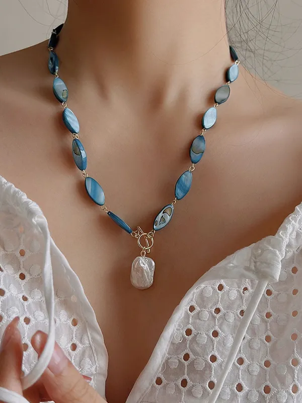 Natural Baroque Pearl Fashion Holiday Clavicle Necklace sold by Oyrosy