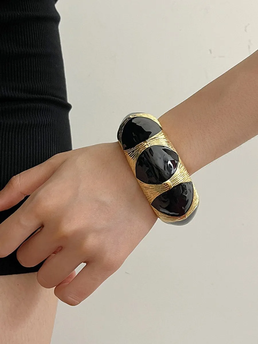 Women's Vintage Black Gold Enamel Open Bracelet sold by Oyrosy product image thumbnail 2