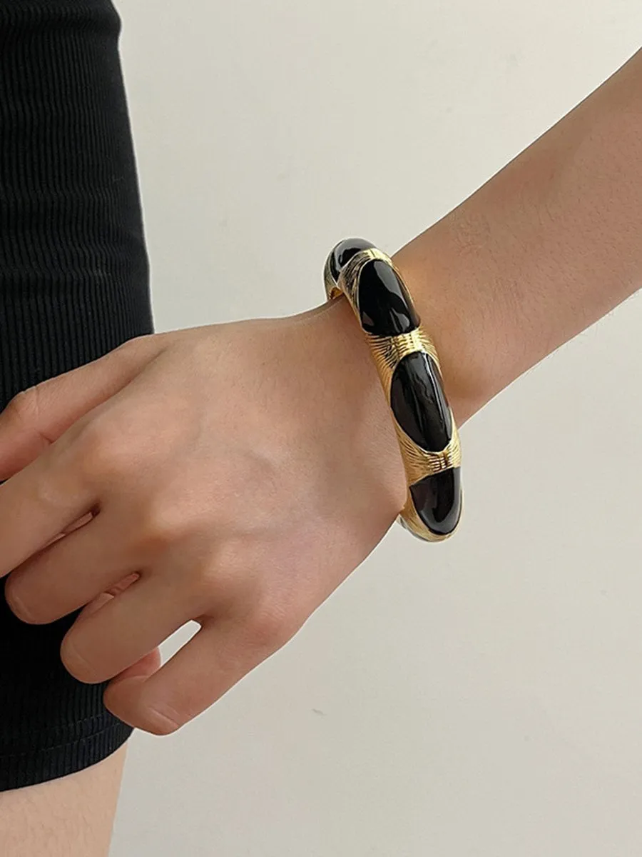 Women's Vintage Black Gold Enamel Open Bracelet sold by Oyrosy product image thumbnail 3