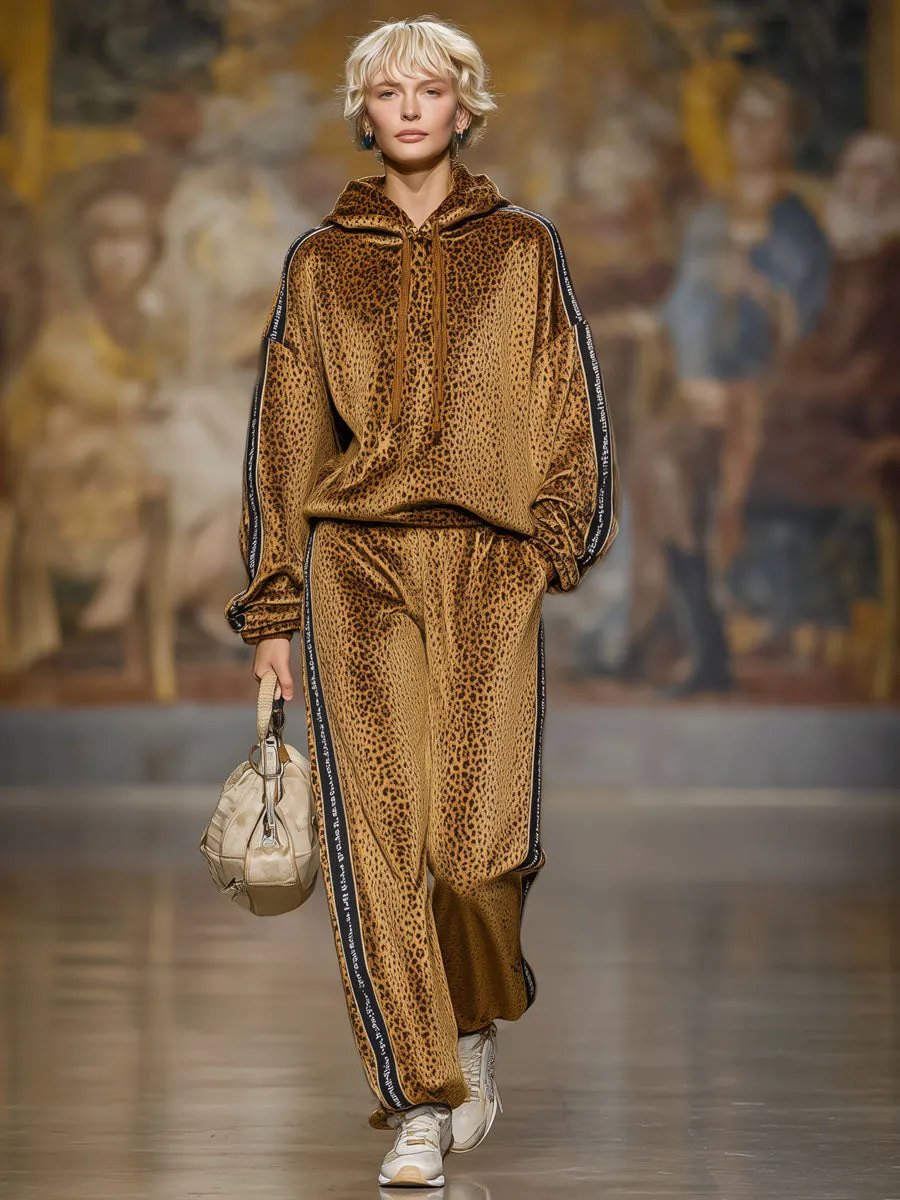 Loose-fitting Velvet Leopard Print Hoodie And Casual Pants Set sold by Oyrosy product image thumbnail 4