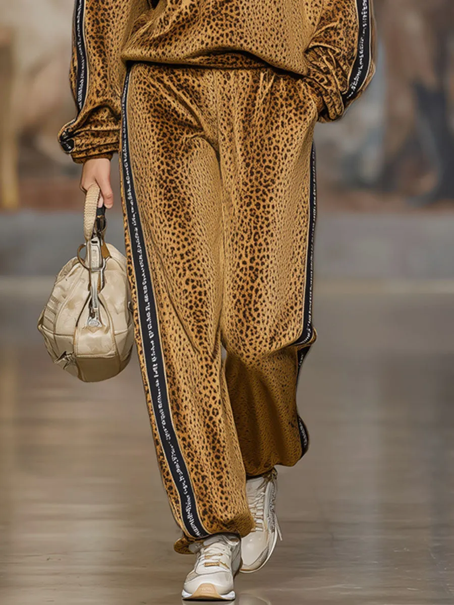 Loose-fitting Velvet Leopard Print Hoodie And Casual Pants Set sold by Oyrosy product image thumbnail 3