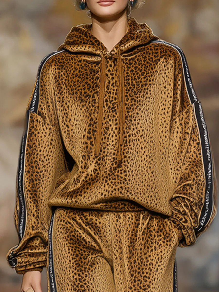 Loose-fitting Velvet Leopard Print Hoodie And Casual Pants Set sold by Oyrosy product image thumbnail 2