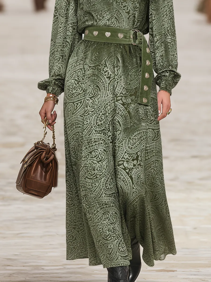 Retro Western Style Velvet Cashew Embossed Green Maxi Dress sold by Oyrosy product image thumbnail 4