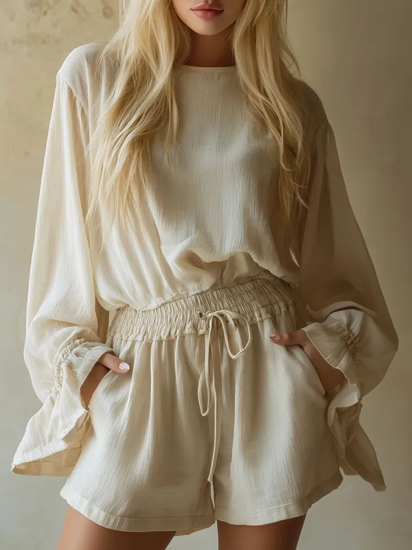Loose-fitting Solid-colored Round-neck Long-sleeved Top And Shorts Chiffon Set made by Oyrosy