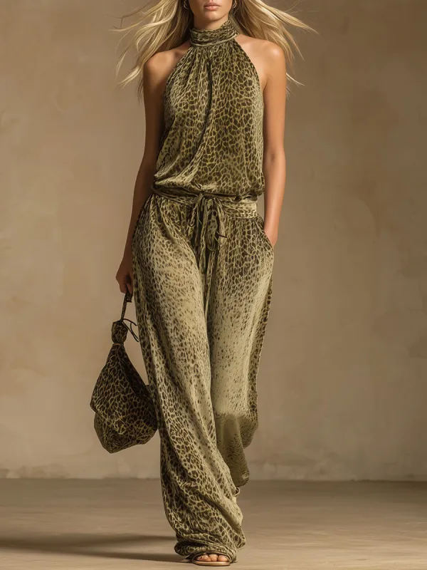 Leopard Print Sleeveless Top And Velvet Trousers Set sold by Oyrosy
