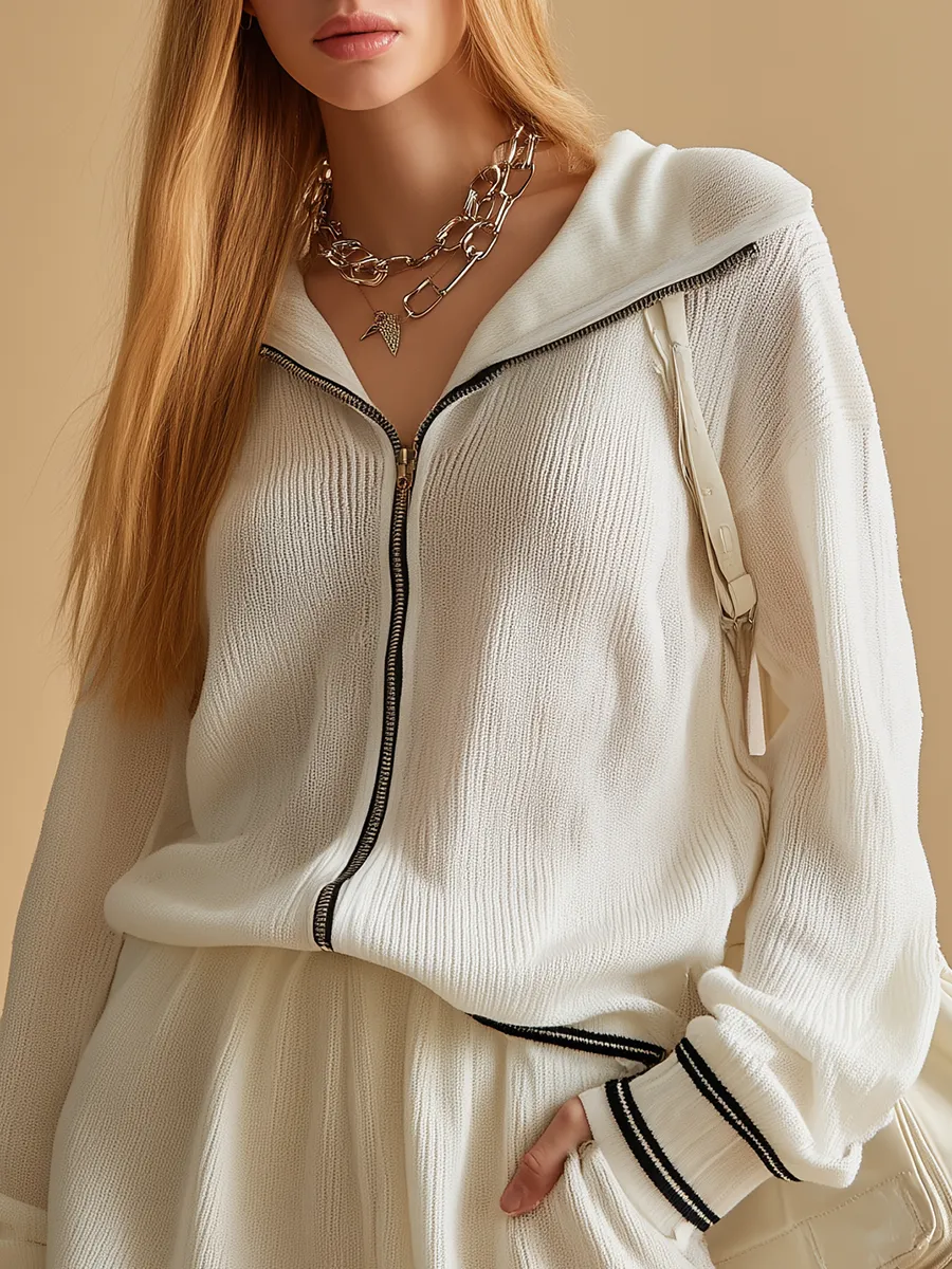 Stylish Sporty Retro Hooded Knit Top And Knit Shorts Set sold by Oyrosy product image thumbnail 3