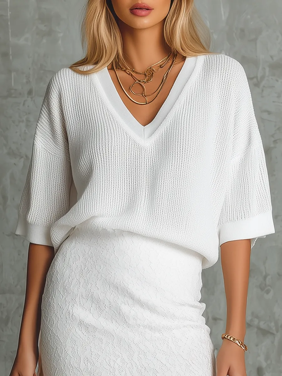 Elegant Retro V-neck Knit T-shirt And Side-slit Lace Skirt Set sold by Oyrosy product image thumbnail 5