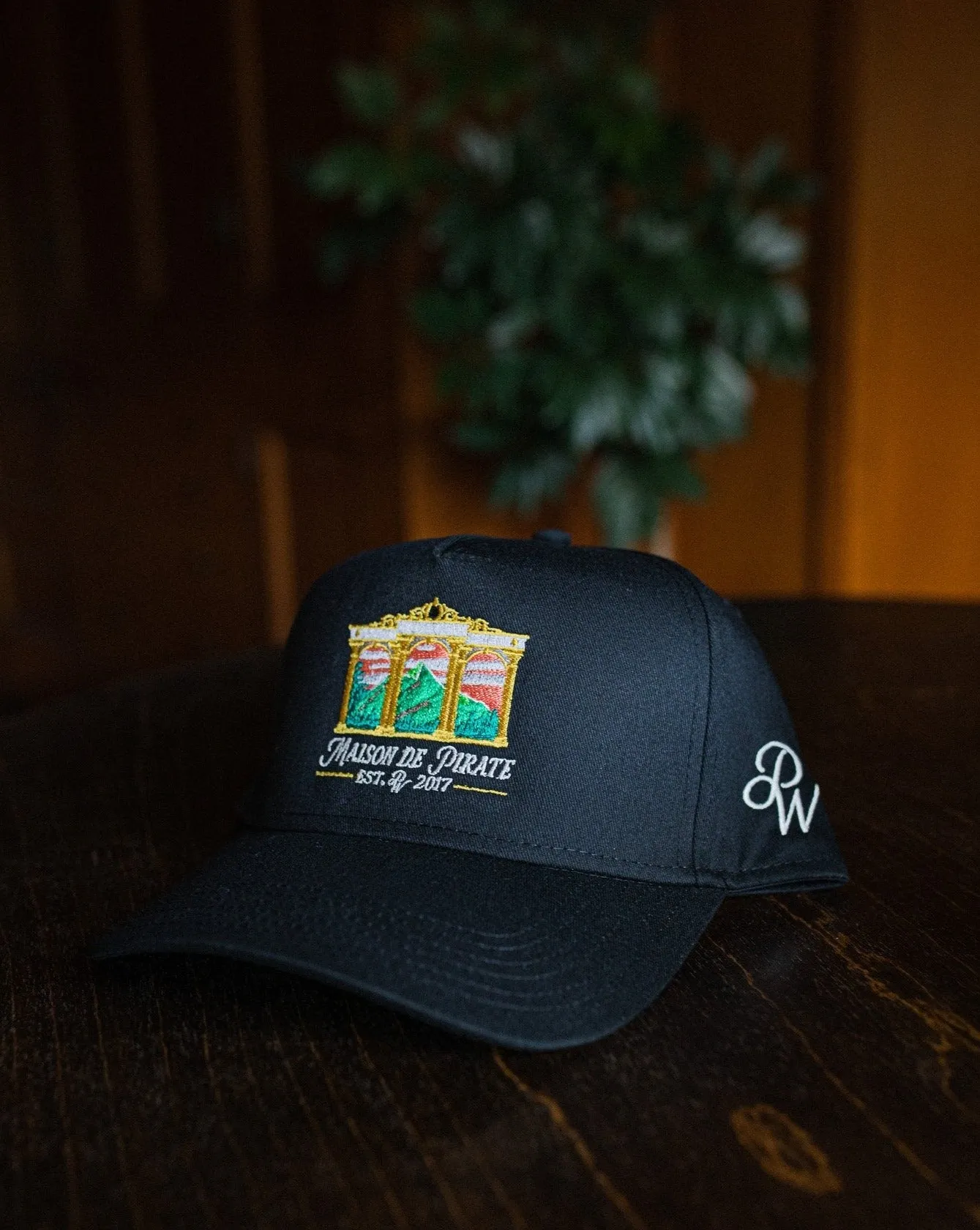 Pirate Skyline Maison de Pirate Hat (Black) sold by Pirateworldwide product image thumbnail 3