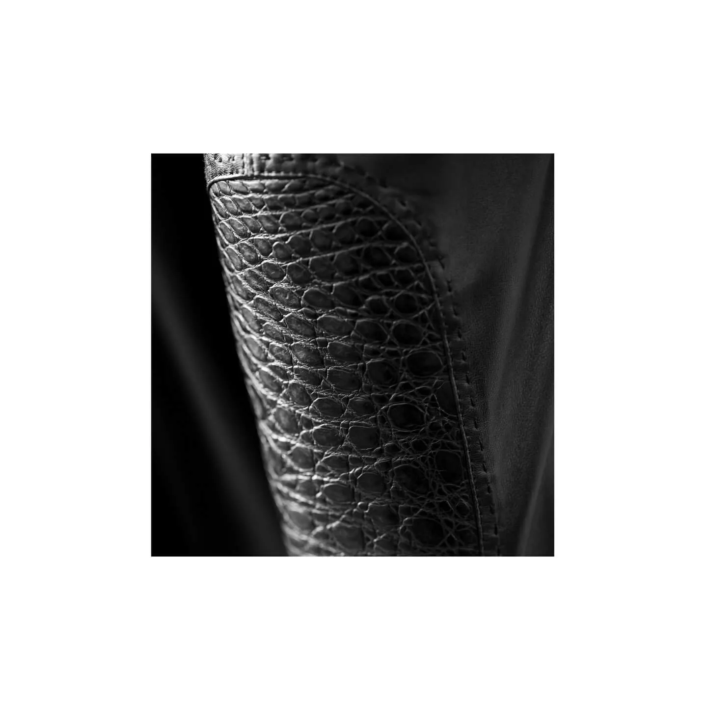 Black jacket sold by Armos product image thumbnail 4