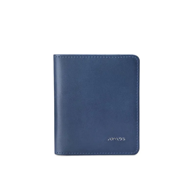Compact wallet sold by Armos