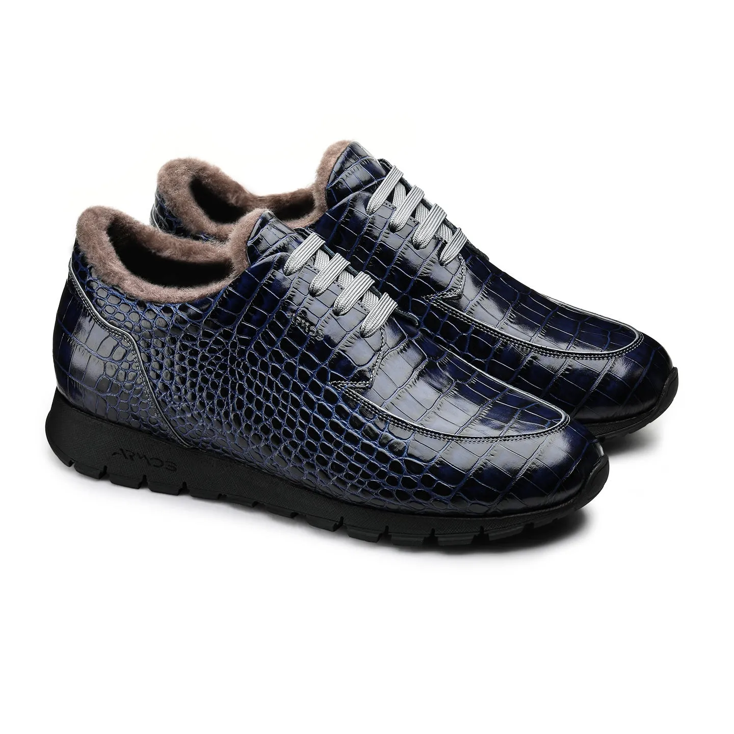Dark blue insulated sneakers sold by Armos product image thumbnail 2