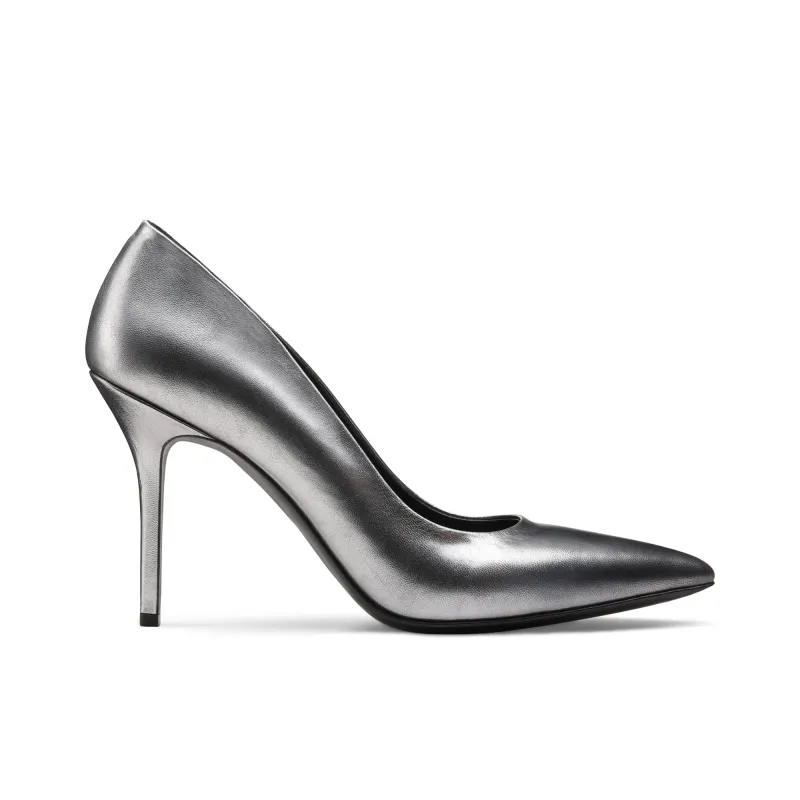 Women's Silver Leather Pump made by Armos