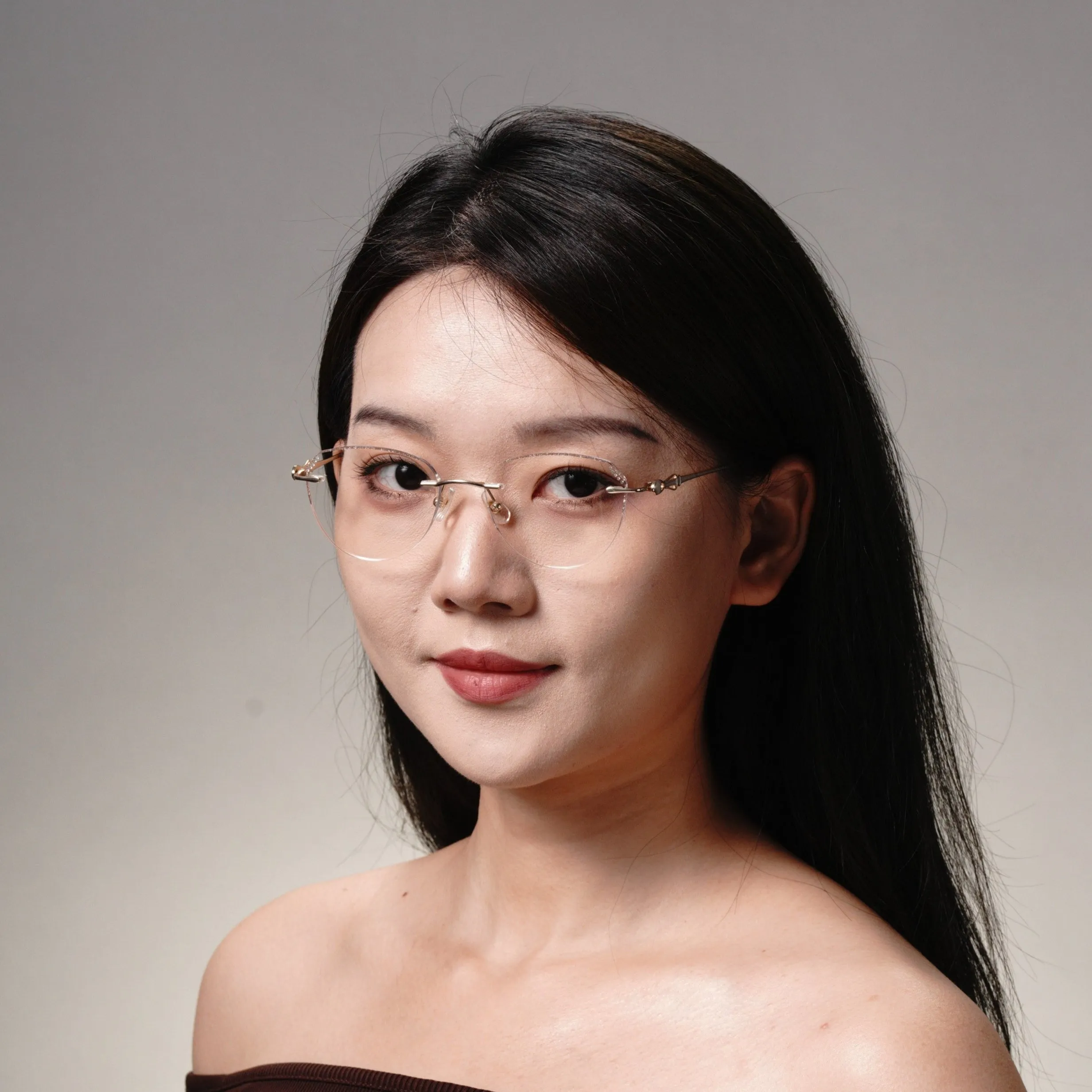 Safiya sold by Dilly-Dollar Optical product image thumbnail 3