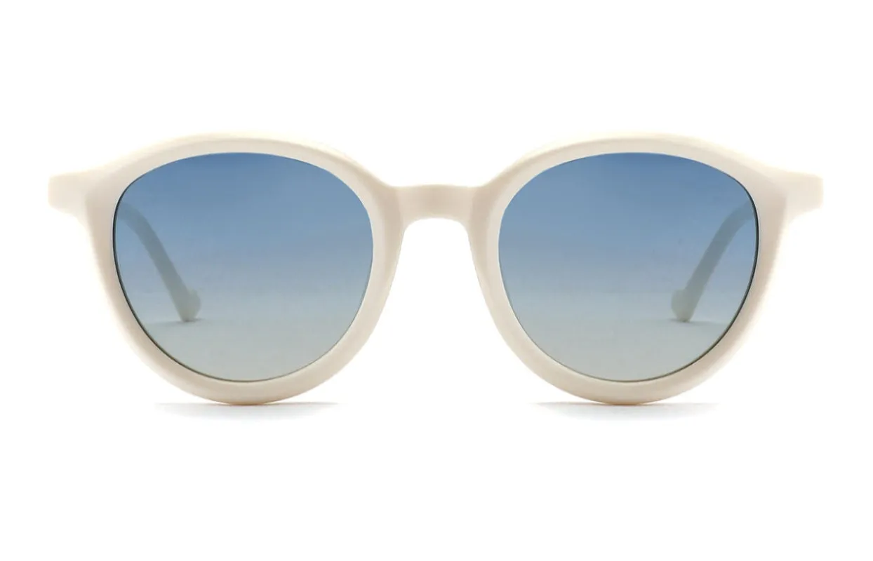 Sidney sold by Dilly-Dollar Optical